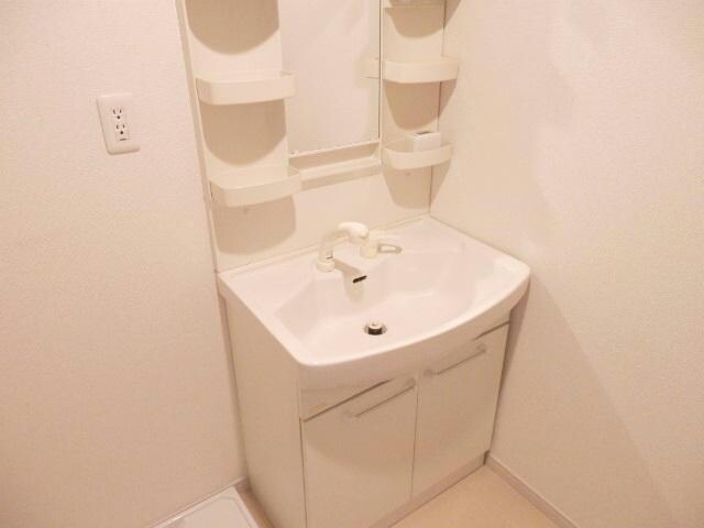 ウィステリア菜花の物件内観写真