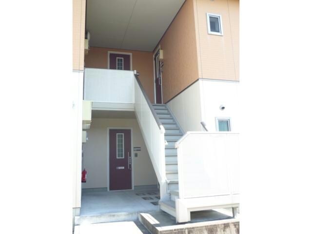 エクセラン多布施の物件外観写真