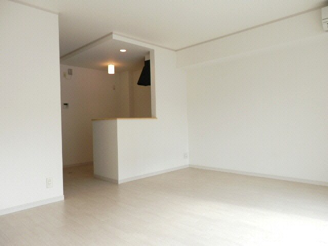 アーバンコートなごみの物件内観写真