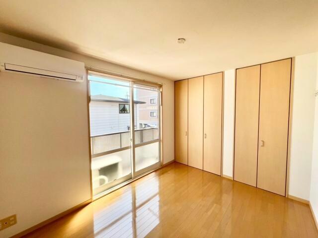 ラ・プラス神野の物件内観写真