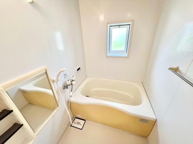 ラ・プラス神野の物件内観写真