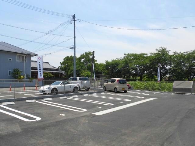 フローラの物件外観写真