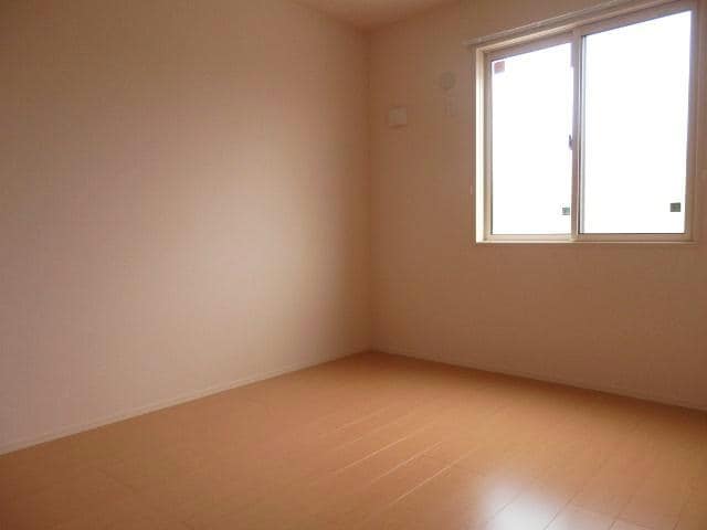 フローラⅢ番館の物件内観写真