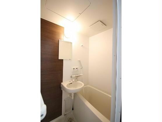 リゾートハイツ末広の物件内観写真