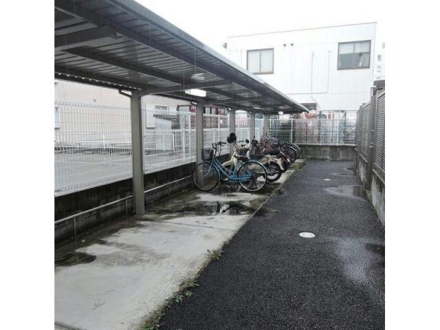 Uni　E‘terna佐賀医学部前の物件外観写真