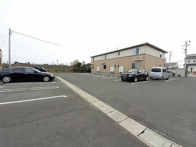 アクアルーチェ牛津Ⅲの物件外観写真