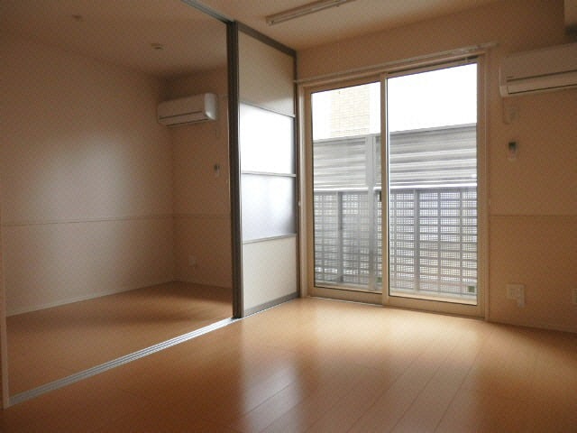 ビジュアムール　Ａの物件内観写真