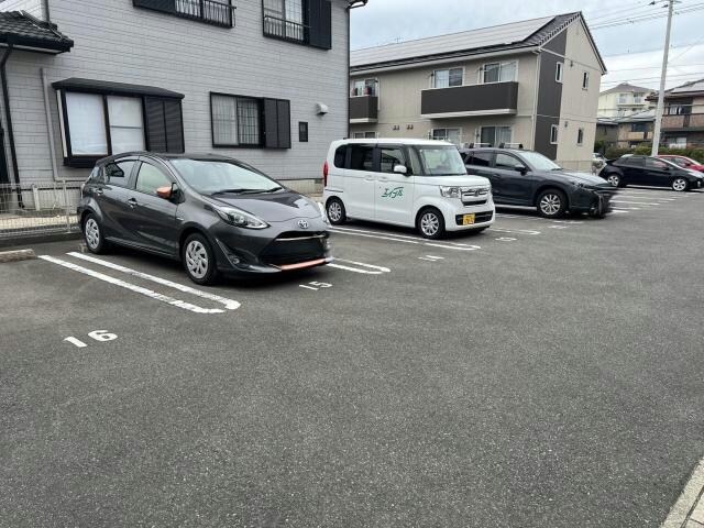 ビジュアムール　Ａの物件外観写真