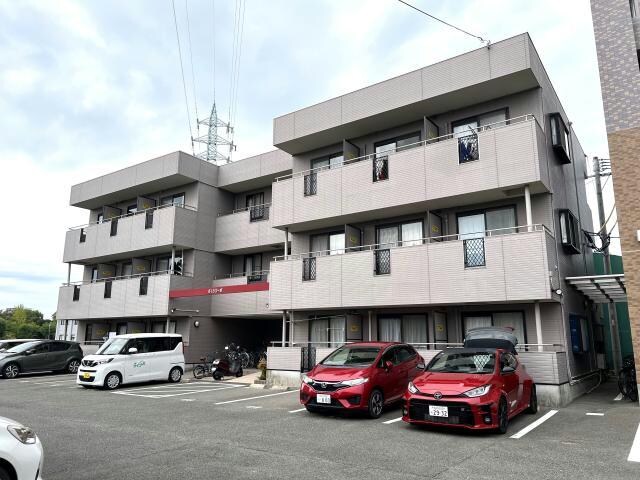 さくらコーポの物件外観写真