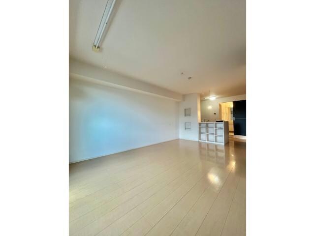 ラ・カーサミーアＡ棟の物件内観写真