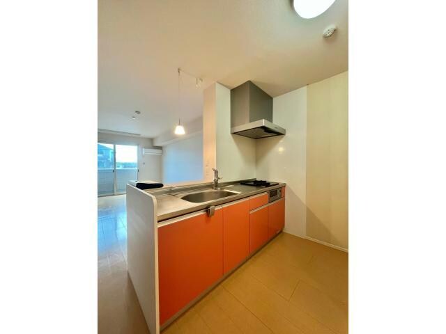 ラ・カーサミーアＡ棟の物件内観写真