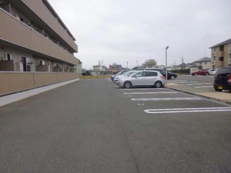 ラ・カーサミーアＡ棟の物件外観写真