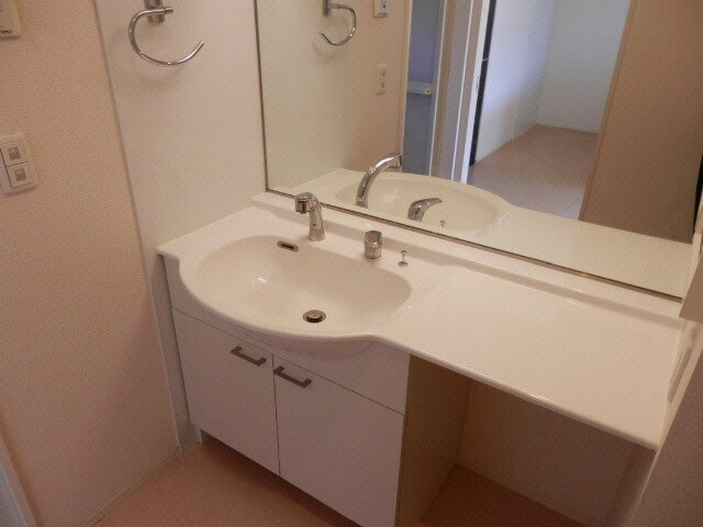 ラ・カーサミーアＡ棟の物件内観写真