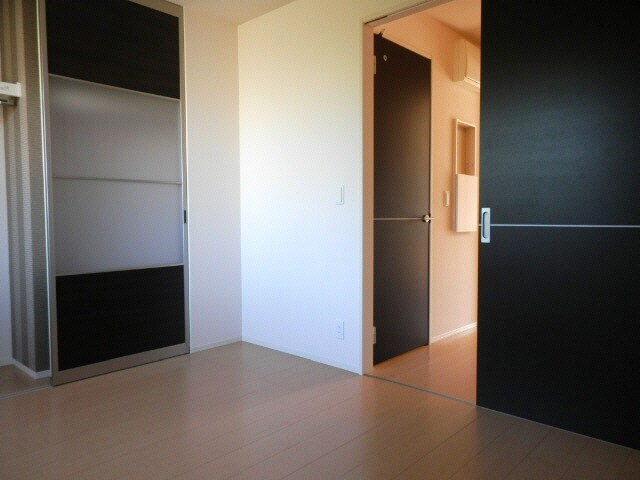 ラ・カーサミーアＡ棟の物件内観写真