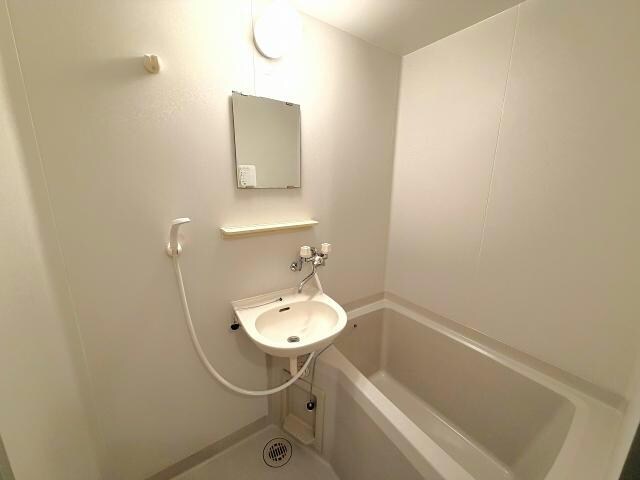 ラピート今泉の物件内観写真