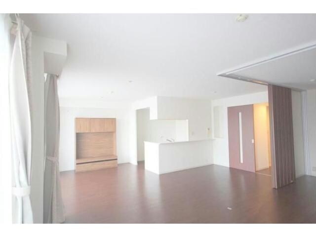 サーパス兵庫北の物件内観写真