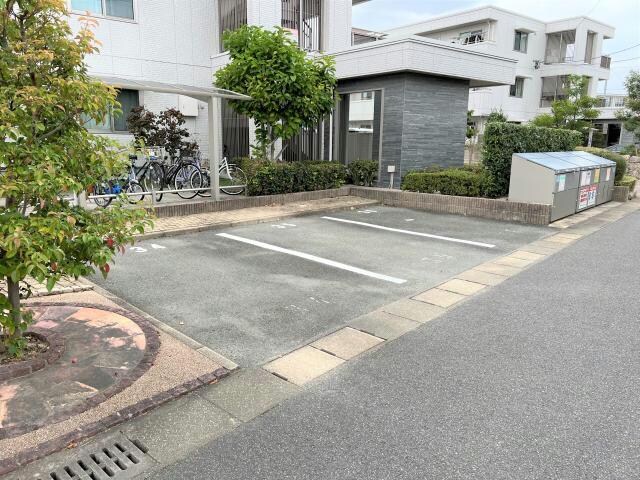 プロムナード夢咲　南棟の物件外観写真