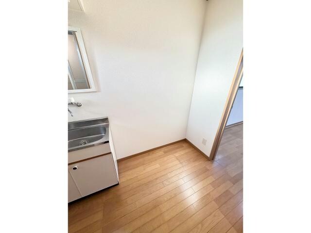 ロア高木瀬21の物件内観写真