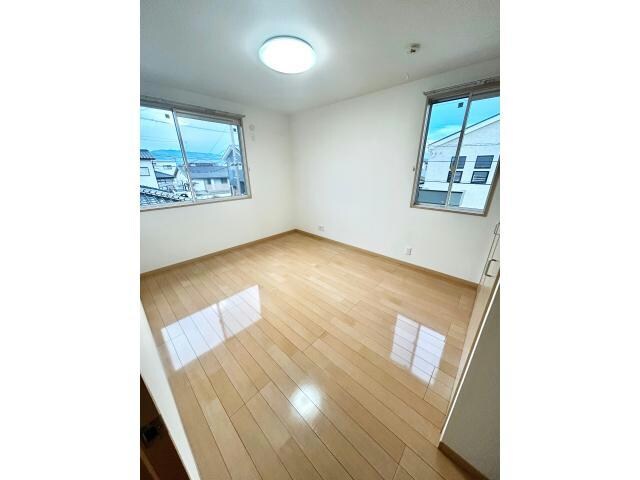 オーシャンハイツの物件内観写真