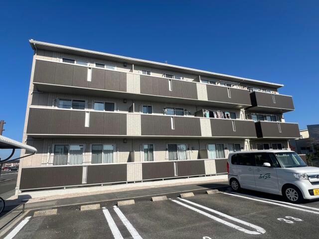 サンハウス　Ｃ棟の物件外観写真