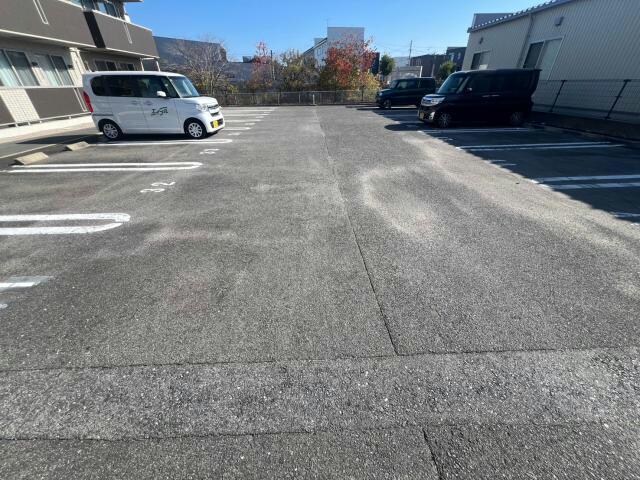 サンハウス　Ｃ棟の物件外観写真