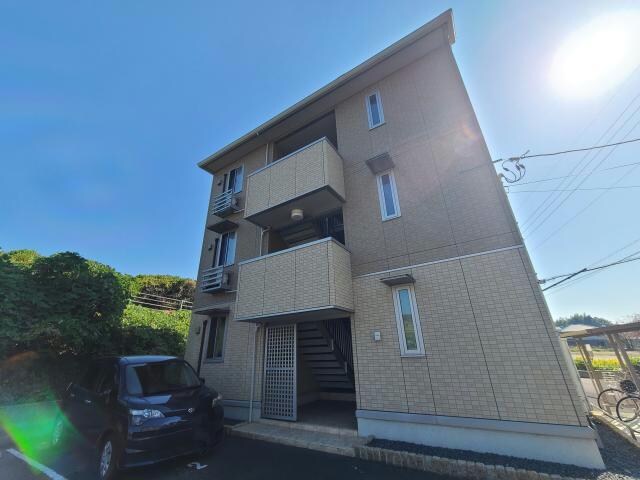 CREA桜町　A棟の物件外観写真