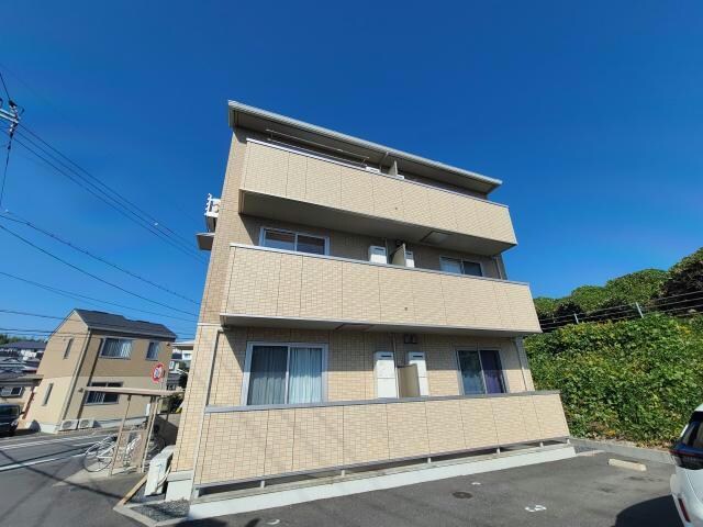 CREA桜町　A棟の物件外観写真