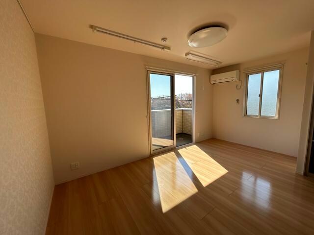 CREA桜町　A棟の物件内観写真