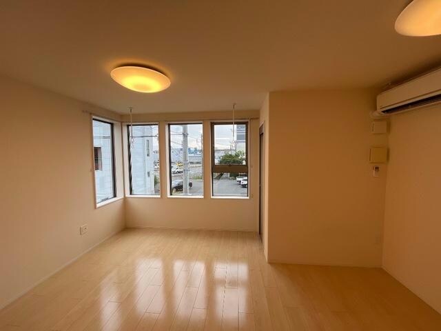 エクレール南花岡の物件内観写真