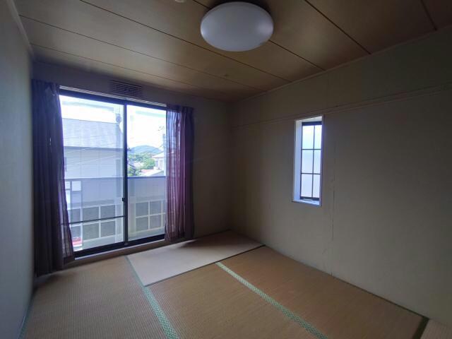 アメニティ広石Ａの物件内観写真