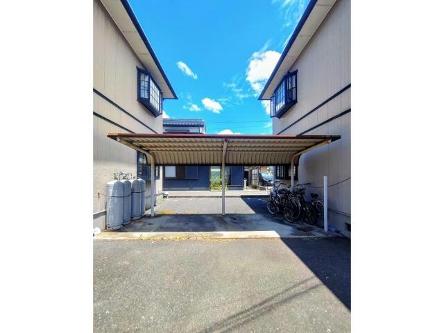 アメニティ広石Ａの物件外観写真