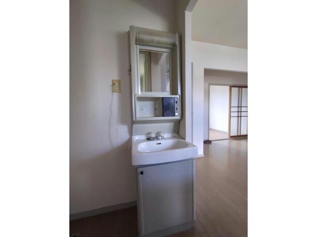 アメニティ広石Ａの物件内観写真