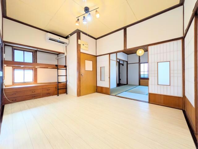 福川一戸建の物件内観写真