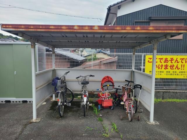 プラムハイツＡの物件外観写真