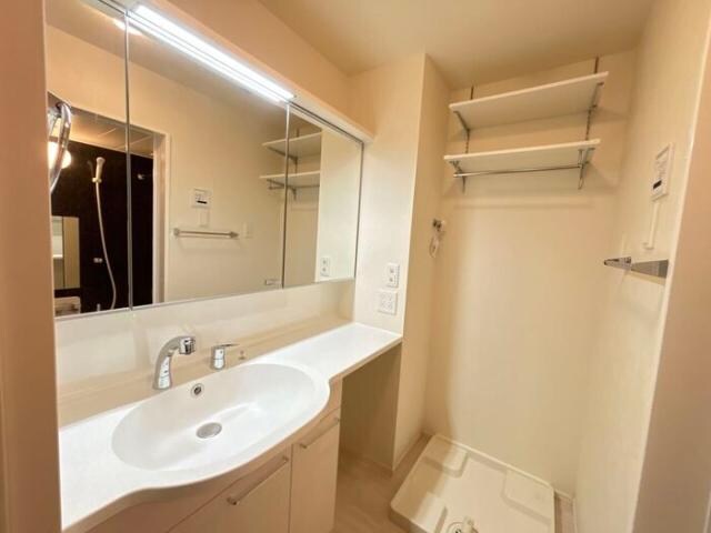 ロイジェントイン前橋の物件内観写真