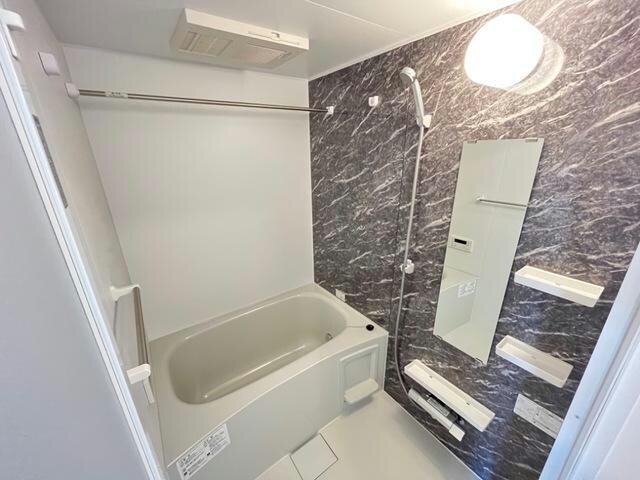 ウィステリア・Ⅱの物件内観写真