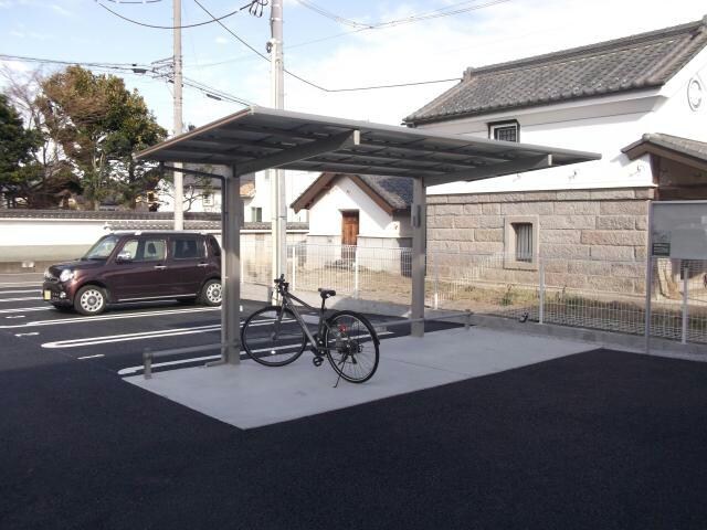 グランファミーユの物件外観写真