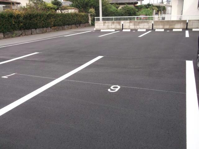 フィオーレ富久の物件外観写真