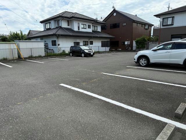 キャトルセゾンⅡの物件外観写真