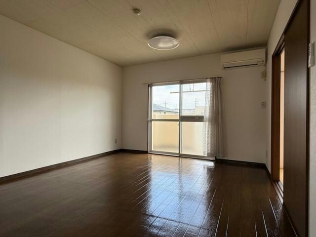 キャトルセゾンⅡの物件内観写真