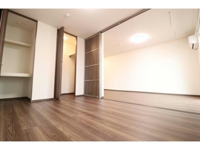 ラ・ルミエール紅雲の物件内観写真