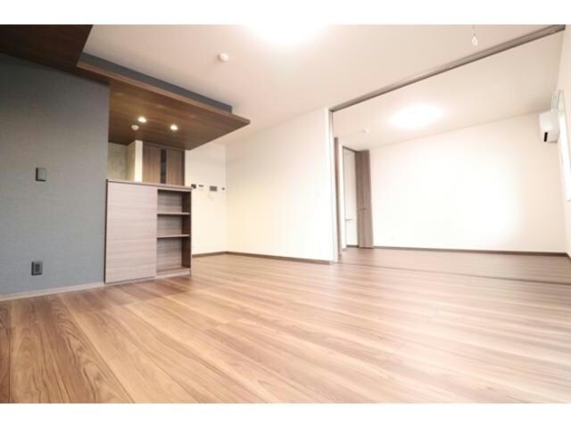 ラ・ルミエール紅雲の物件内観写真