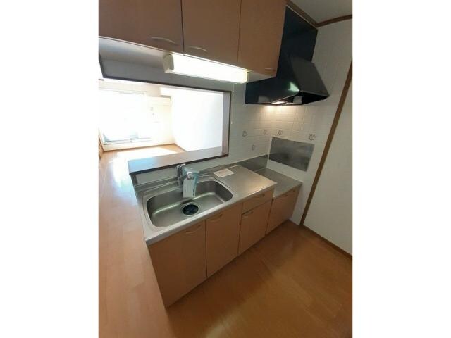 トゥー・ル・モンドの物件内観写真