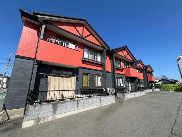 ルミエール小出の物件外観写真