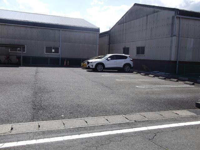 シャルマン・ヴィラＡの物件外観写真