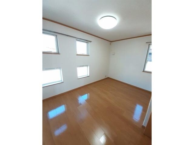 シャルマン・ヴィラＡの物件内観写真