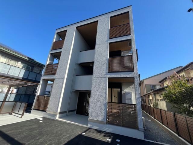 La Maison 表町の物件外観写真