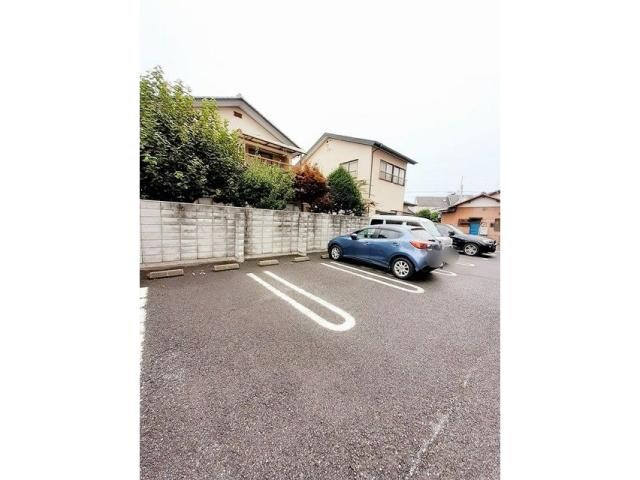 アルトヴァストの物件外観写真