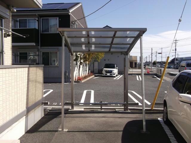 フラールの物件外観写真