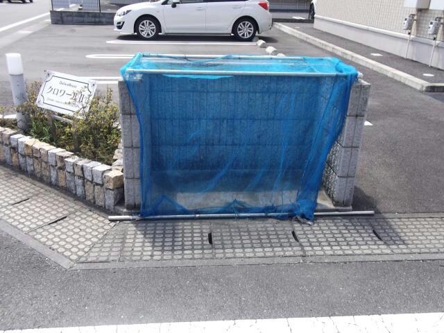 クロワールの物件外観写真